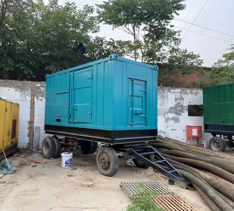 双桥柴油发电机机组的控制器是如何操作使用的?